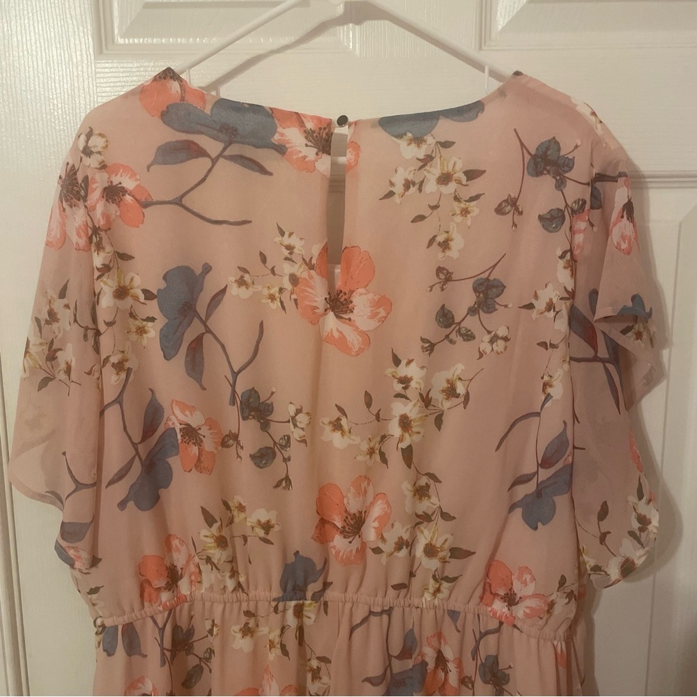 Light Pink Floral Dress - Picture 8 of 9